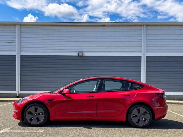 2021 Tesla Model 3 Standard Range Plus Rear-Wheel Drive