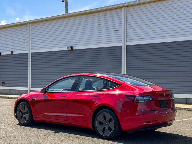 2021 Tesla Model 3 Standard Range Plus Rear-Wheel Drive