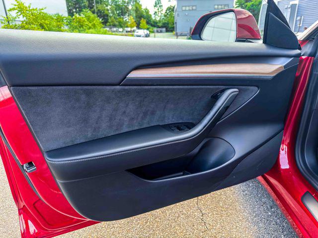 2021 Tesla Model 3 Standard Range Plus Rear-Wheel Drive