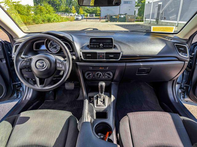 2014 Mazda Mazda3 i Sport