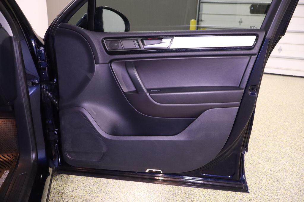 car-gallery-41