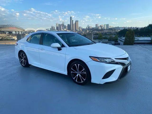 2018 Toyota Camry SE for sale in Seattle, WA