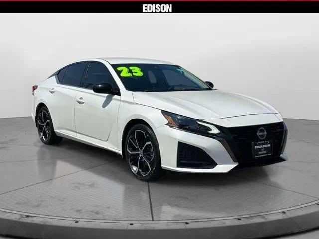 2023 Nissan Altima SR FWD for sale in Edison, NJ