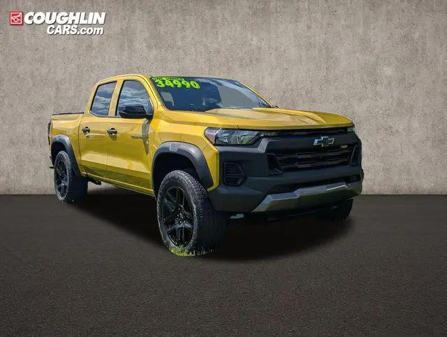 2023 Chevrolet Colorado 4WD Crew Cab Short Box Trail Boss for sale in Heath, OH