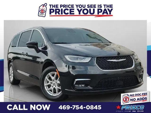 2023 Chrysler Pacifica Touring L for sale in Frisco, TX