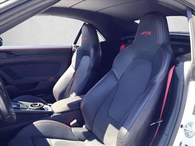 2024 Porsche 911 Carrera GTS Cabriolet