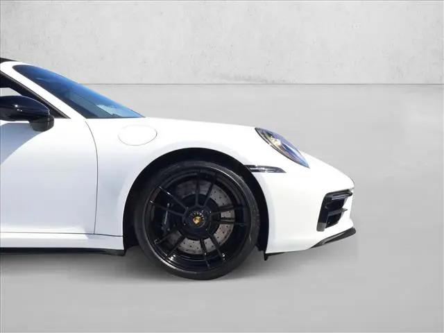 2024 Porsche 911 Carrera GTS Cabriolet