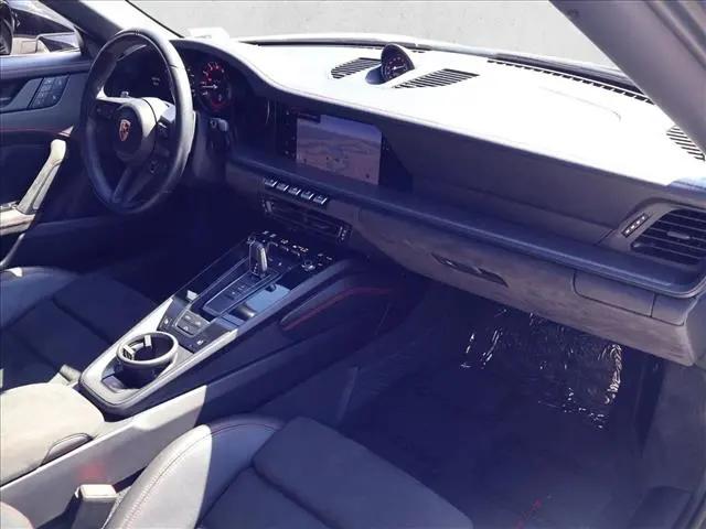 2024 Porsche 911 Carrera GTS Cabriolet