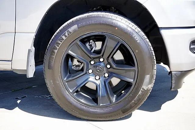 2022 Ram 1500 Big Horn Crew Cab 4x2 57 Box