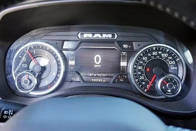 2022 Ram 1500 Big Horn Crew Cab 4x2 57 Box