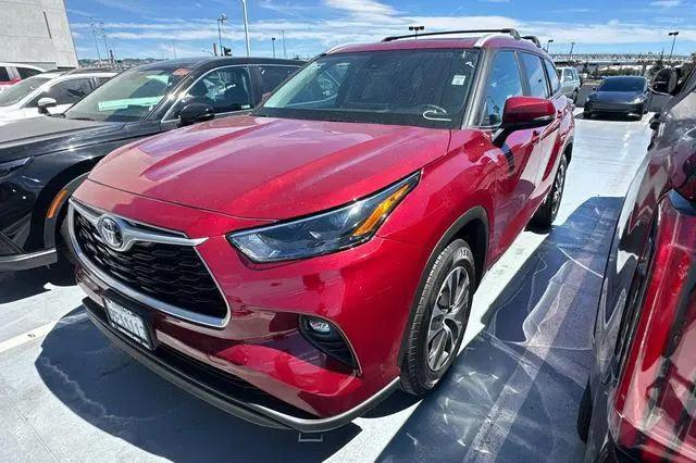2023 Toyota Highlander XLE for sale in Oakland, CA