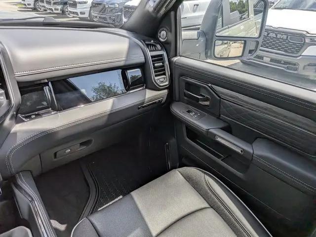 2026 Ram 2500 Limited Crew Cab 4x4 64 Box
