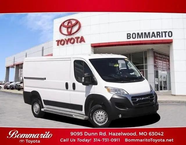 2025 Ram ProMaster 2500 Cargo Van Tradesman Low Roof 136 WB w/Pass Seat for sale in Hazelwood, MO