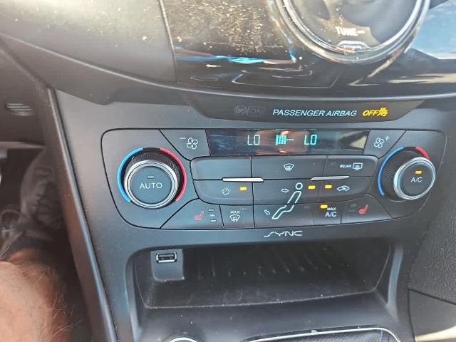 2016 Ford Focus Base