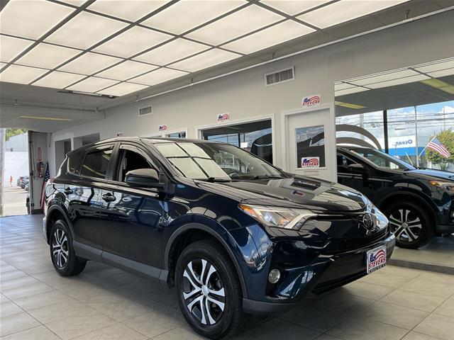 2018 Toyota RAV4 LE for sale in Milford, CT