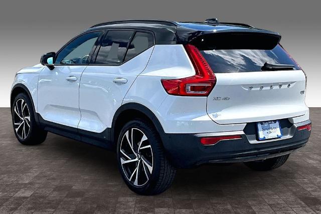 2021 Volvo XC40 T5 R-Design