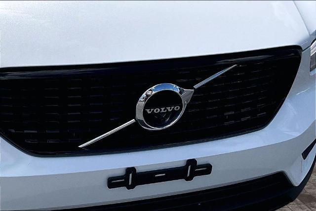 2021 Volvo XC40 T5 R-Design