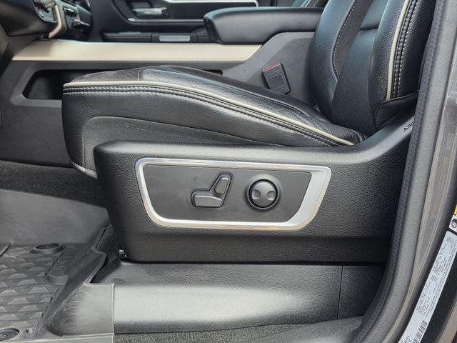 2022 Ram 1500 Laramie Crew Cab 4x2 57 Box