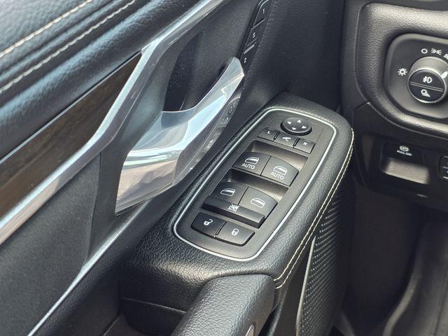2022 Ram 1500 Laramie Crew Cab 4x2 57 Box