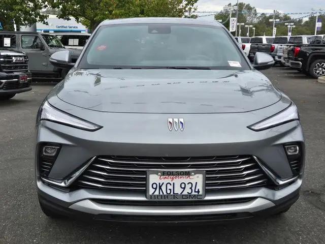 2024 Buick NV Preferred FWD