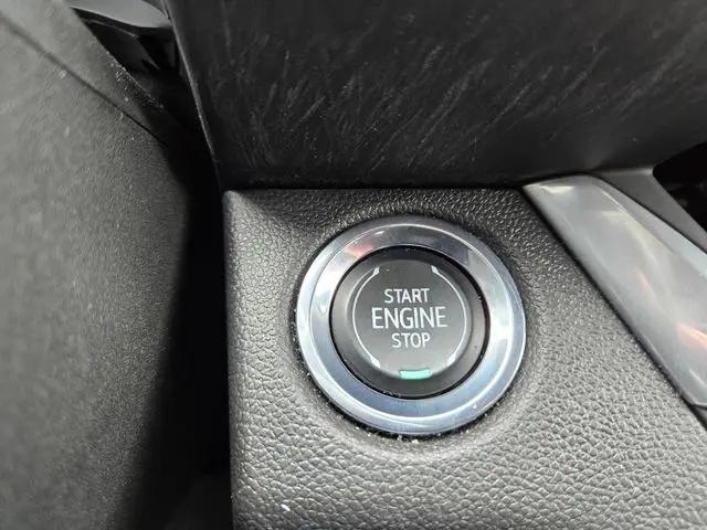 2024 Buick NV Preferred FWD