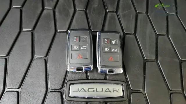 2025 Jaguar F-PACE R-Dynamic S P400 AWD Automatic