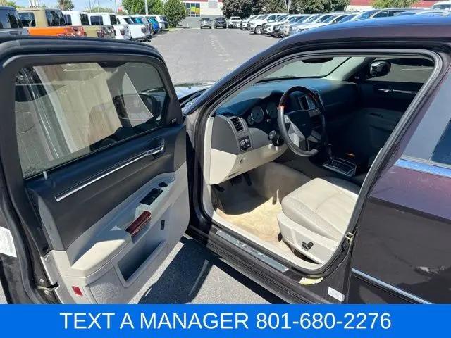 2005 Chrysler 300 C