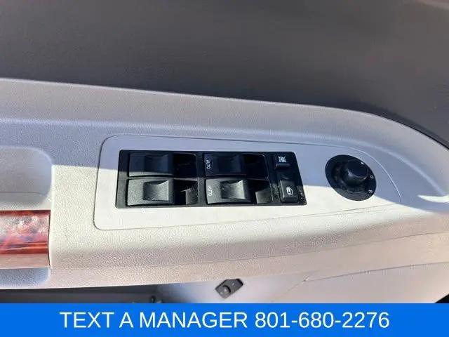 2005 Chrysler 300 C