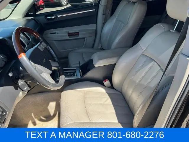 2005 Chrysler 300 C