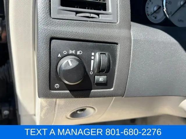 2005 Chrysler 300 C