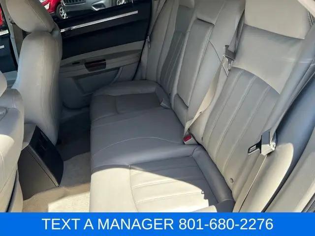 2005 Chrysler 300 C