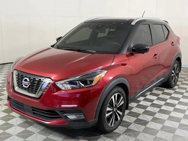 2020 Nissan Kicks SR Xtronic CVT