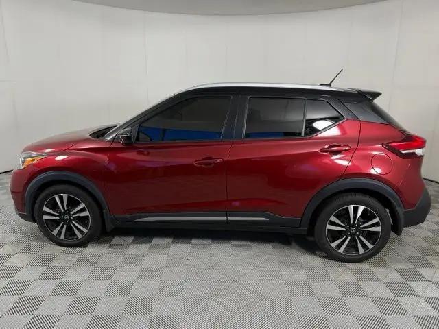 2020 Nissan Kicks SR Xtronic CVT
