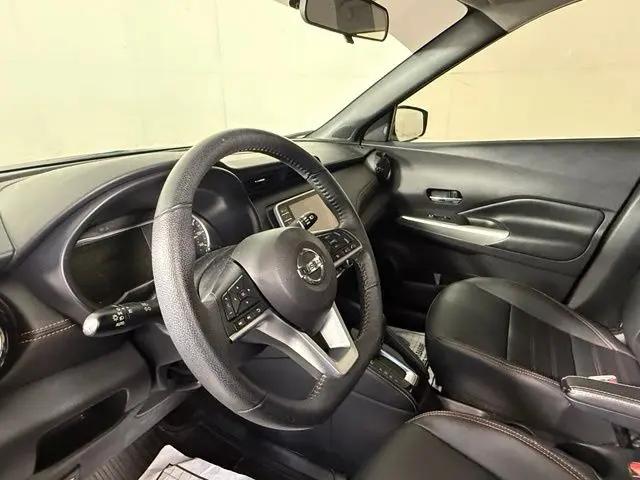 2020 Nissan Kicks SR Xtronic CVT