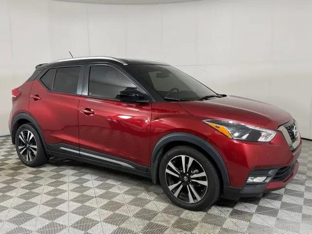 2020 Nissan Kicks SR Xtronic CVT