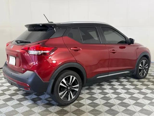 2020 Nissan Kicks SR Xtronic CVT