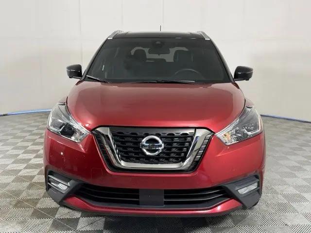 2020 Nissan Kicks SR Xtronic CVT