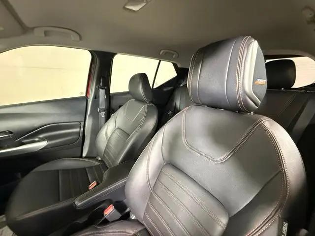 2020 Nissan Kicks SR Xtronic CVT