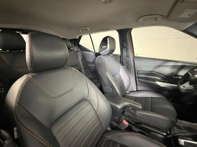 2020 Nissan Kicks SR Xtronic CVT