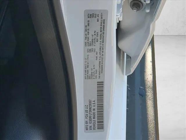 2022 Ram 1500 Laramie Crew Cab 4x4 57 Box