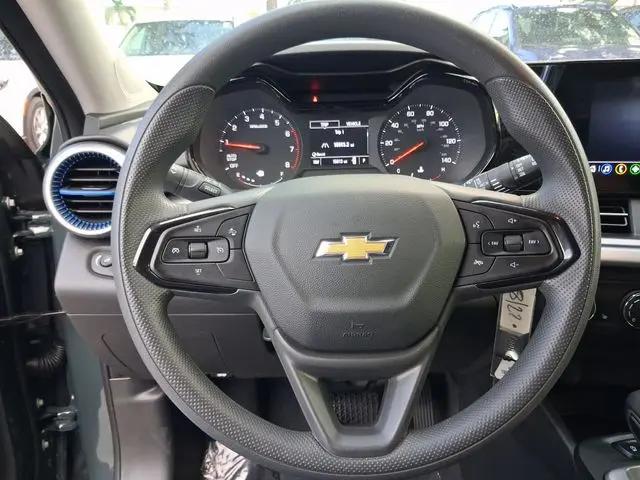 2026 Chevrolet Trax FWD LS