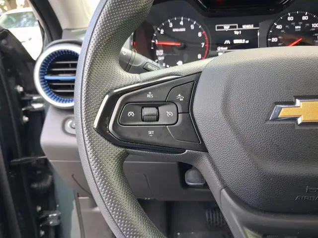 2026 Chevrolet Trax FWD LS