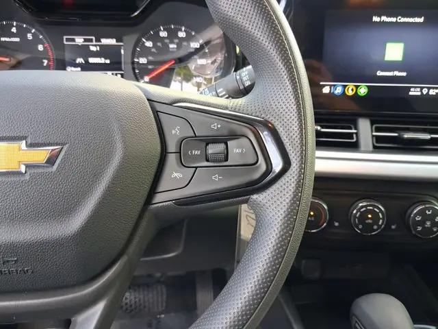 2026 Chevrolet Trax FWD LS