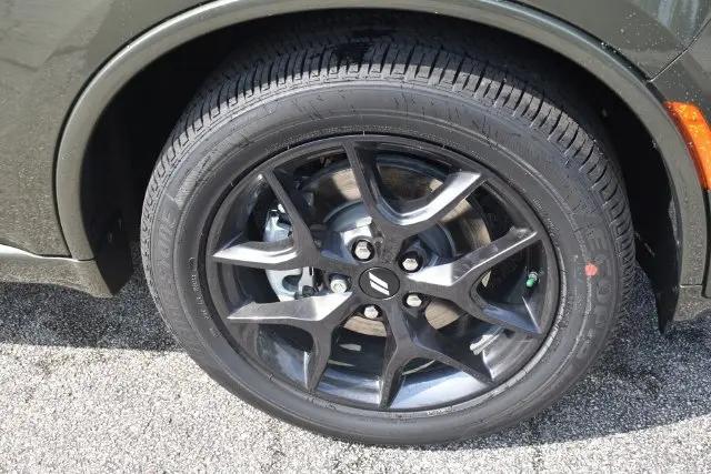 2027 Dodge Durango GT Plus HEMI