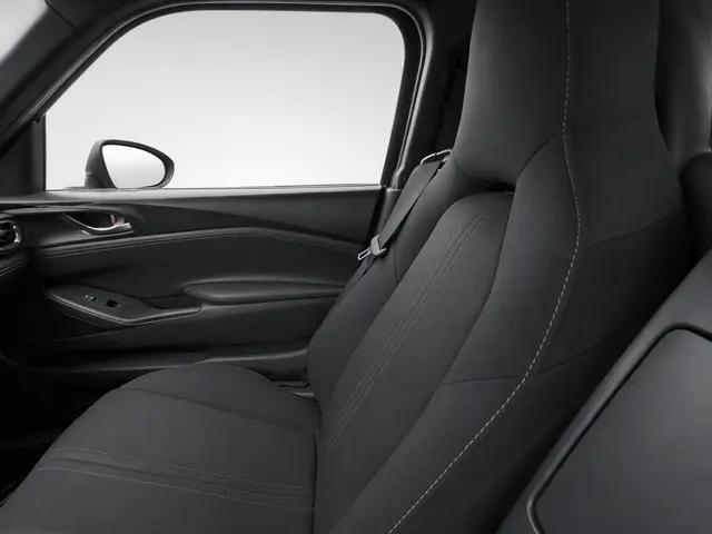 2023 Mazda MX-5 Club