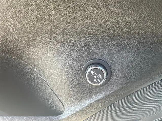 2023 Buick Envision Essence AWD