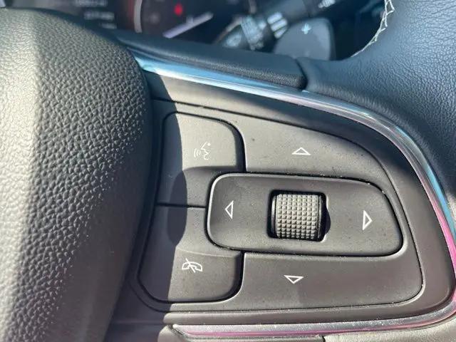 2023 Buick Envision Essence AWD