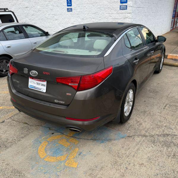 2011 Kia Optima LX