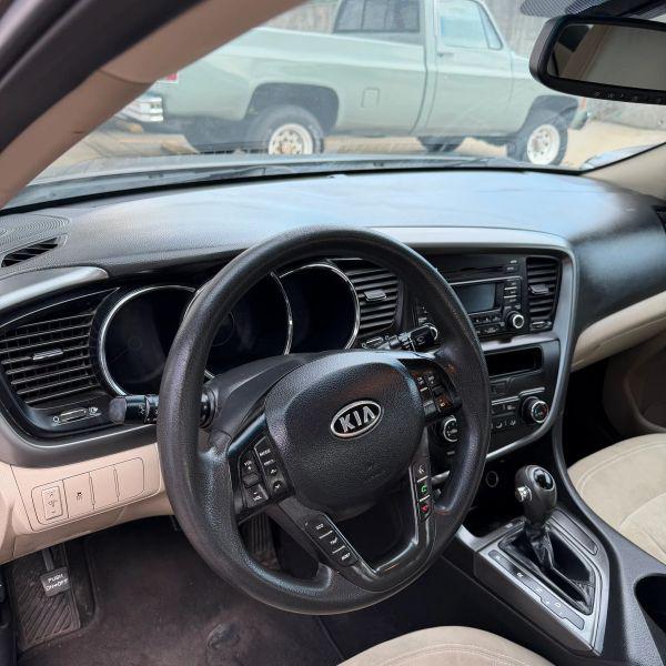 2011 Kia Optima LX