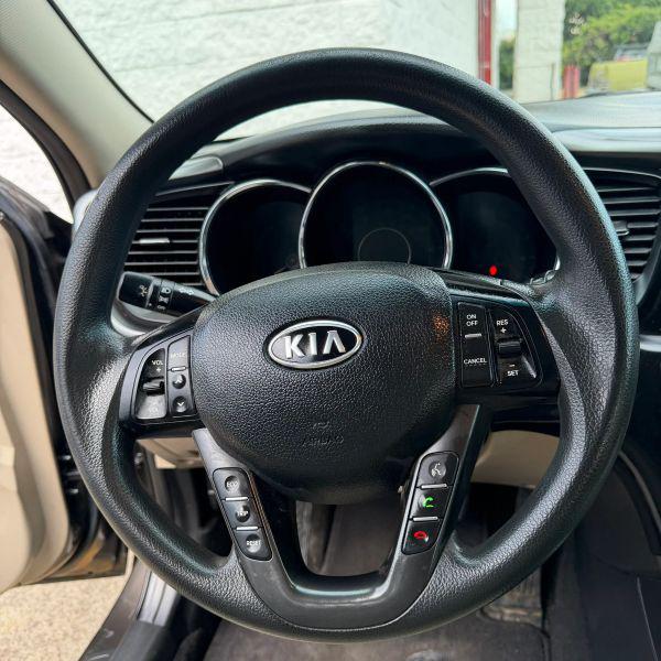 2011 Kia Optima LX